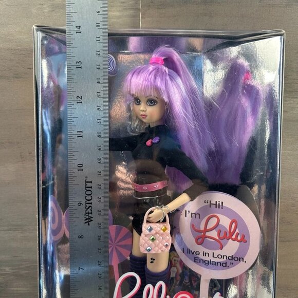 Lollipop Girls Lulu London Doll 2002 Jan McLean Designs #706201 - New In Box - Picture 4 of 7